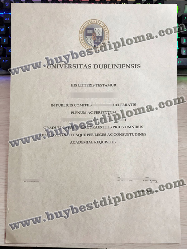 Universitas Dubliniensis degree, University of Dublin degree, Universitas Dubliniensis degree, University of Dublin degree,